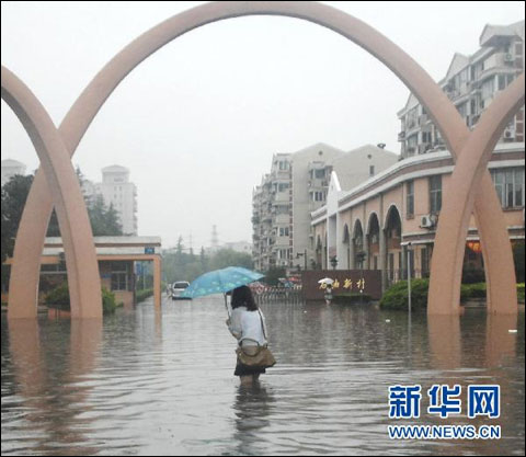 暴雨袭扬州（组图）