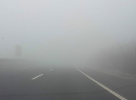 湖南雾扰回家路 省内高速通行不畅